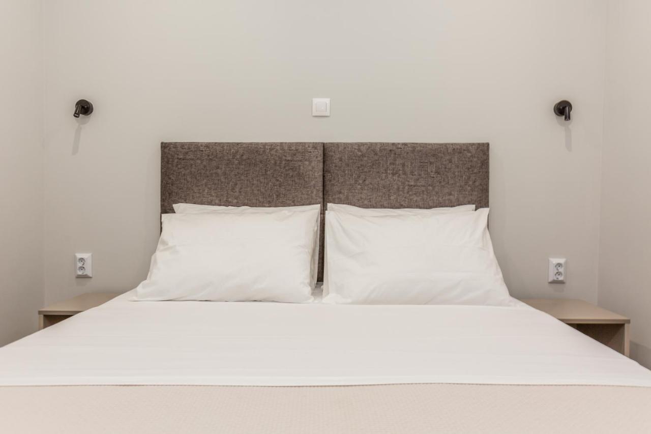 Raise Athens Metro Apartments Ngoại thất bức ảnh