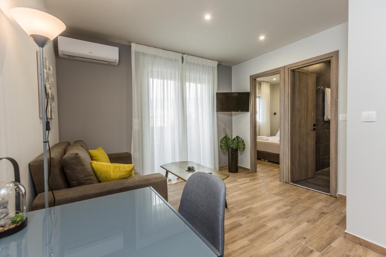 Raise Athens Metro Apartments Ngoại thất bức ảnh