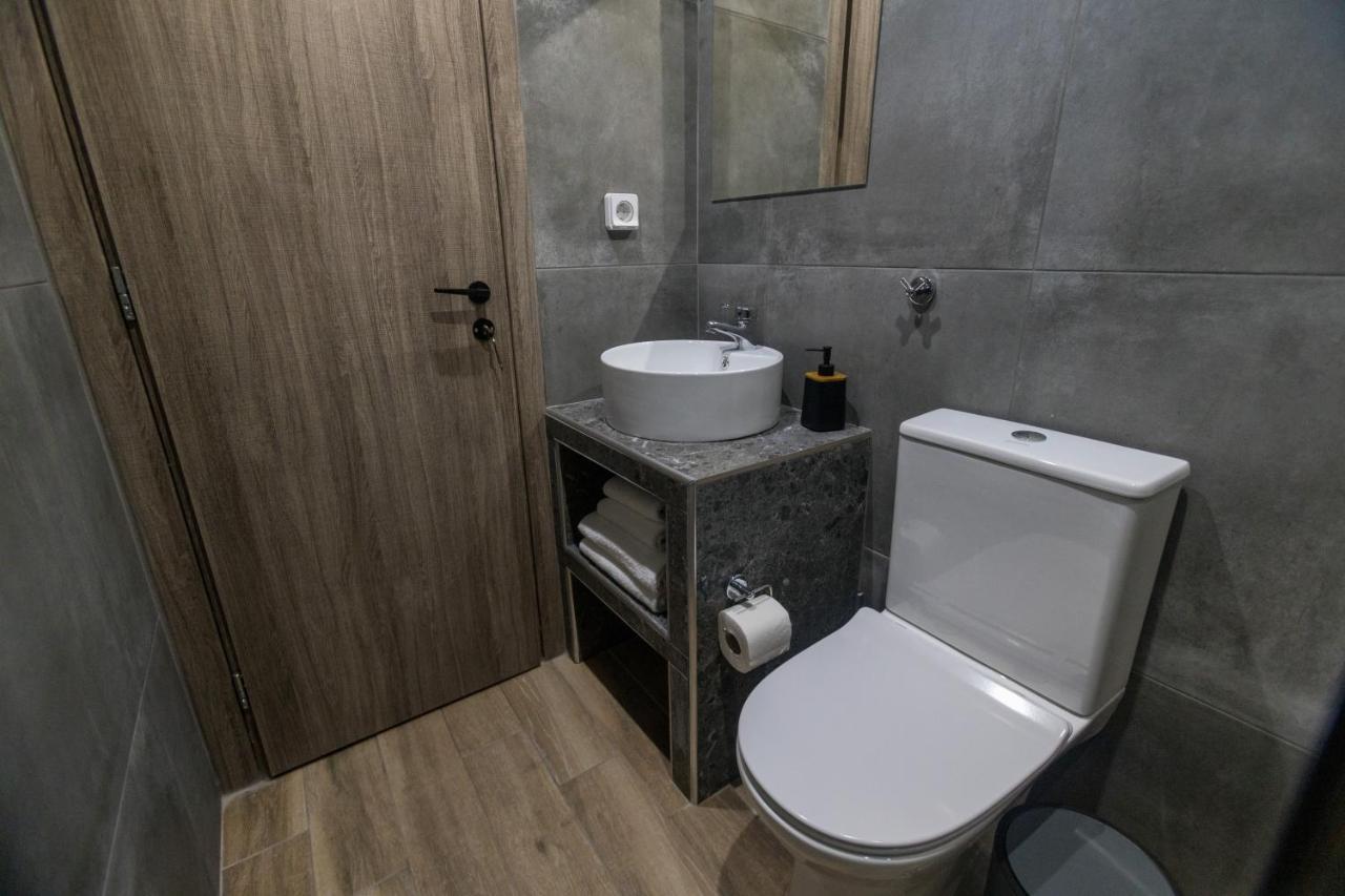 Raise Athens Metro Apartments Ngoại thất bức ảnh